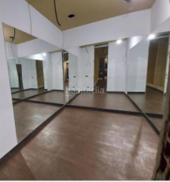 Foto 6b4bebb2-d15e-4101-a296-25fd53b459c2. Alquiler local comercial comercio en m teresa gil de garate en Logroño