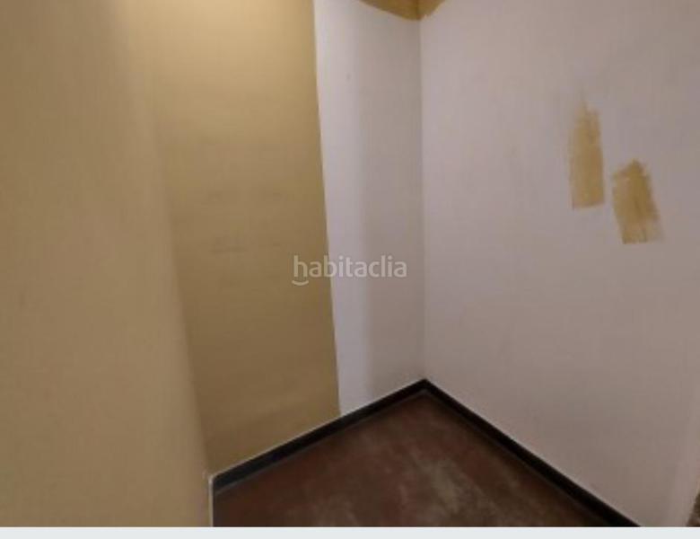 Foto 979b91f2-c138-430a-be69-8533723c5f94. Alquiler local comercial comercio en m teresa gil de garate en Logroño