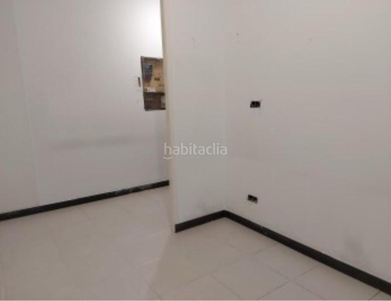 Foto d224a491-30af-4cee-af21-785c3fbb3034. Lloguer local comercial a Gran Via Logroño