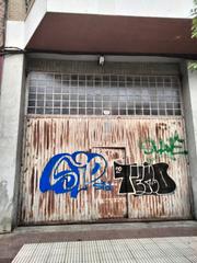 Local Comercial a Residencia. Local con muchísimas posibilidades, en bruto, en el centro de la