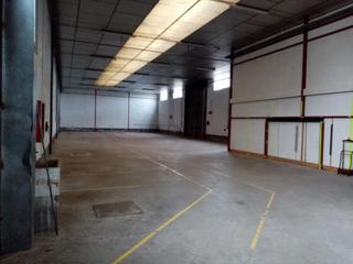 Nau industrial  Nájera - calle san fernando. Nave ubicada en muy buena zona de nájera, en la entrada del pueb