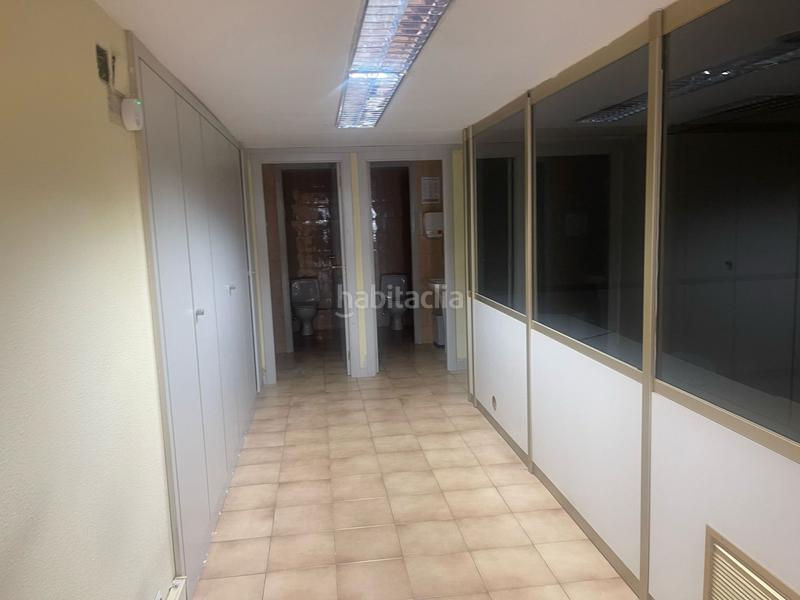 Foto ab6fd20d-beca-4837-a25e-1111dad22cc6. Rent office space with heating in Gran Via Logroño