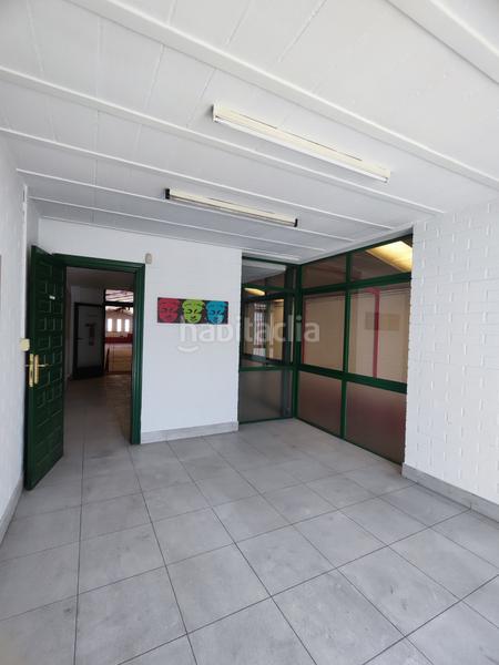 Foto b2e63ca2-4a1f-4a3c-be56-25917015bb6e. Location bâtiment à usage industriel dans La Portalada - Varea Logroño