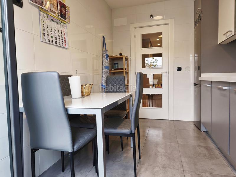 Foto ad49fa02-85a9-428c-a407-63e29ed9320a. Appartement avec chauffage parking piscine dans La Cava - Fardachón Logroño