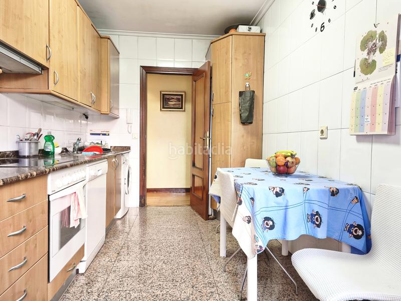 Foto 34e61cb2-d974-4a4a-9462-79f181695420. Piso  en venta con terraza en club deportivo, en Logroño