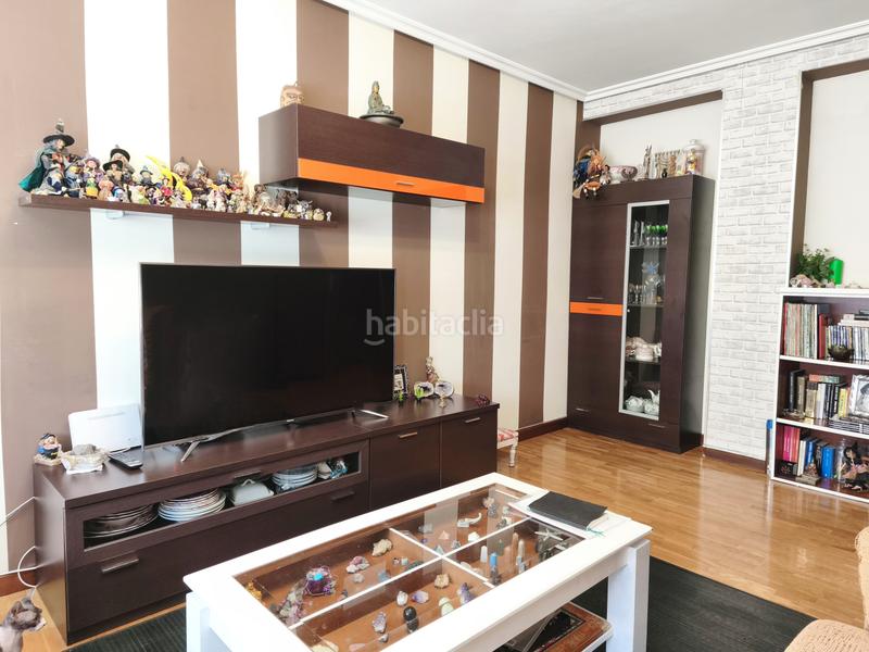 Foto a0948701-c4cb-493c-aca9-da5a1c408ee4. Piso  en venta con terraza en club deportivo, en Logroño