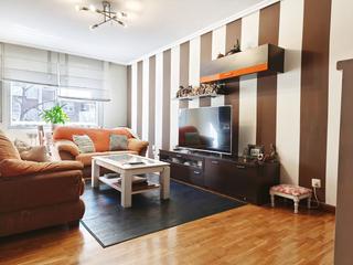 Appartement à San Adrián. Piso en venta con terraza en club deportivo, logroño