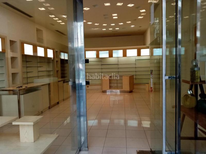 Foto 1db9b0f0-91c3-49d0-bc2c-df024e94edcf. Alquiler local comercial local en doctores castroviejo en Logroño