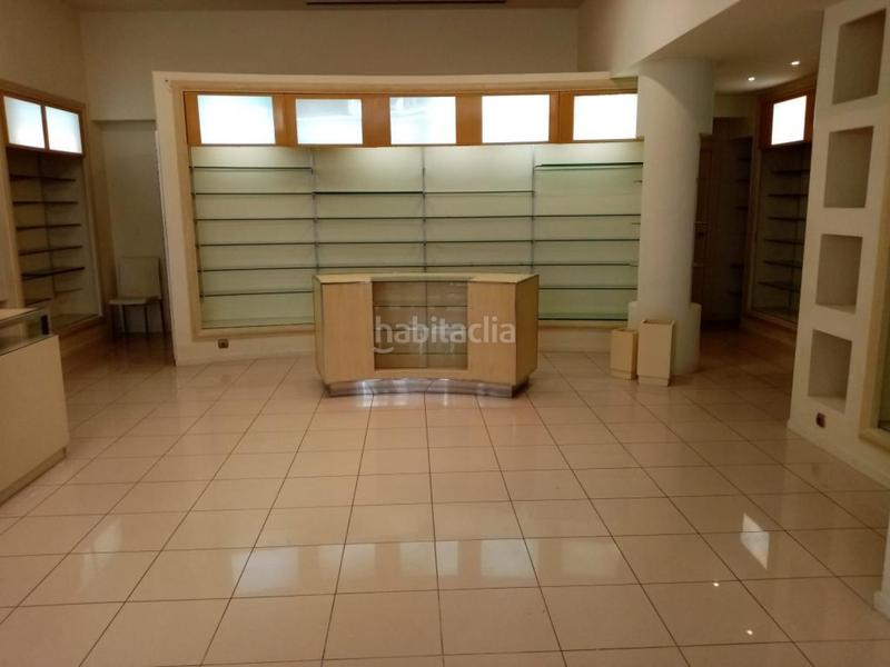 Foto 2f262f34-3be1-40de-8eed-51340f19c2ec. Alquiler local comercial local en doctores castroviejo en Logroño