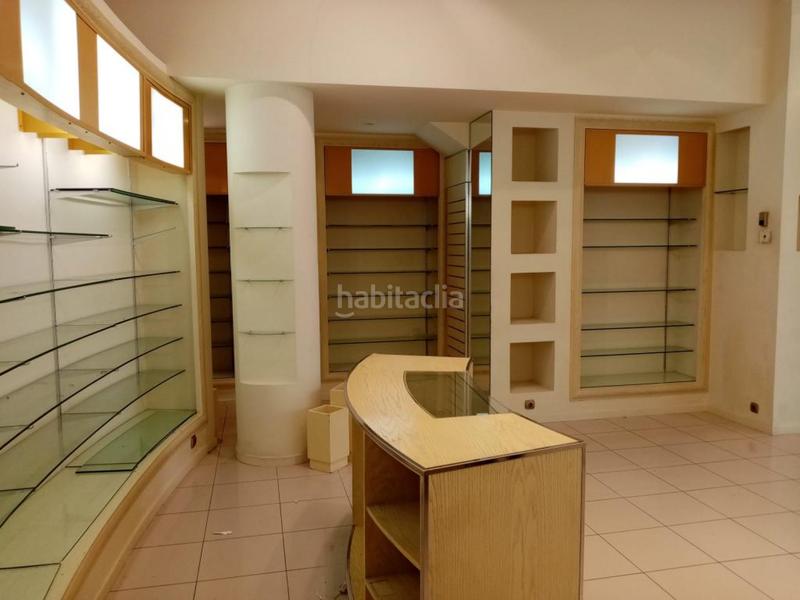Foto 3d2829b0-78d6-4efe-b30c-407df013dcc7. Alquiler local comercial local en doctores castroviejo en Logroño