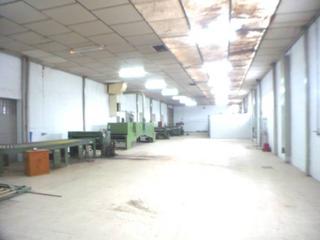 Nau industrial a El Campillo - Norte. Conjunto de naves