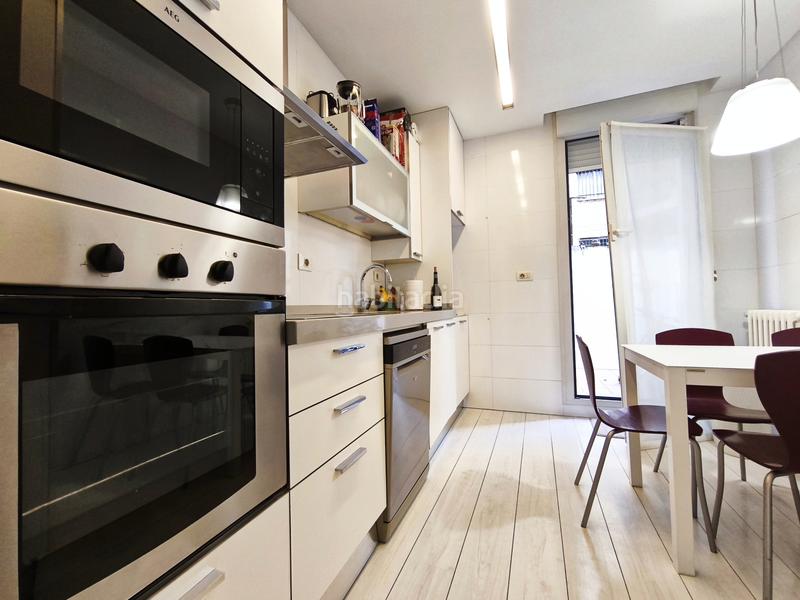 Foto 1ad9085b-c148-41de-a9d6-190ec76d40b0. Piso  en venta en zona centro en Gran Via Logroño