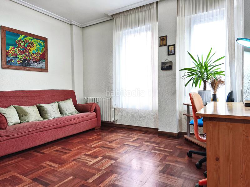 Foto 76b5580d-b203-4e79-a9f4-782ea3b287e4. Appartamento con riscaldamento parcheggio in Juzgados Logroño