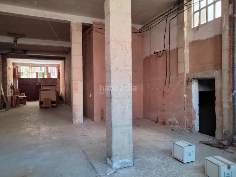 Foto 5830e8bf-e2d1-4f06-a686-a888fcb290f0. Local comercial local con muchas posibilidades en san prudencio en Logroño