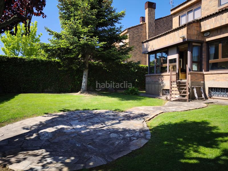 Foto 4ae2de85-e67f-46d2-9ebf-450fa9738dd0. Casa con riscaldamento parcheggio piscina in Avenida Madrid Logroño