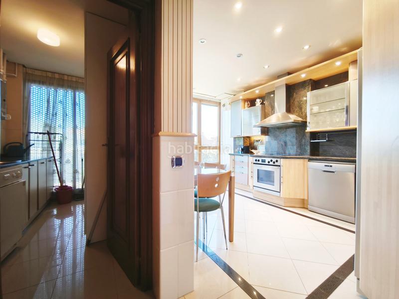 Foto 596c56ac-a11c-47b9-a0a4-58e95fa1d8ff. Casa con riscaldamento parcheggio piscina in Avenida Madrid Logroño