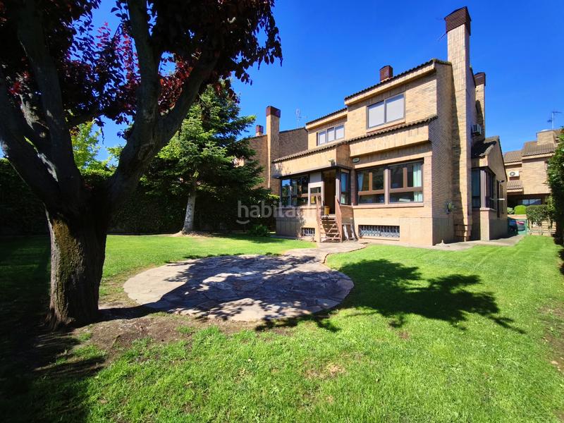 Foto 710c01b9-81e3-4c54-95e2-1b23c35cfd91. Casa con riscaldamento parcheggio piscina in Avenida Madrid Logroño