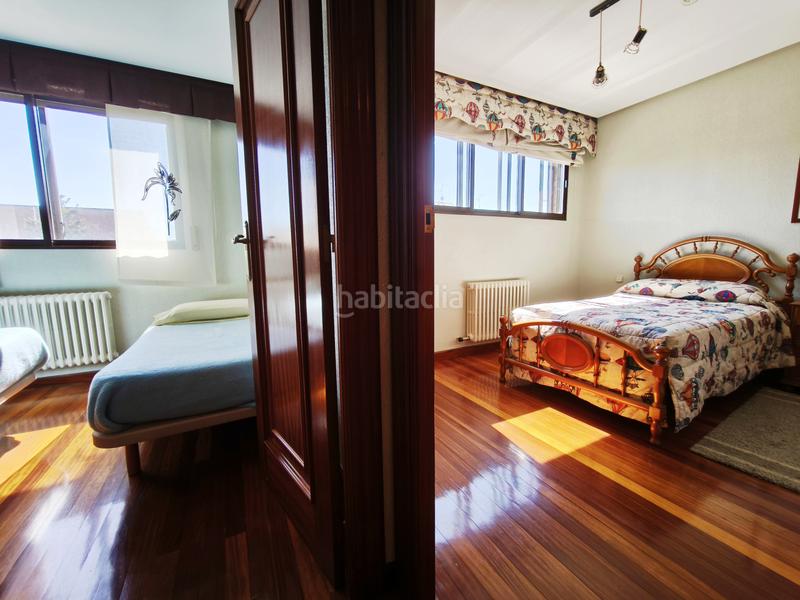 Foto ae26f700-6876-4dc3-914f-84b05d95ae78. Casa con riscaldamento parcheggio piscina in Avenida Madrid Logroño