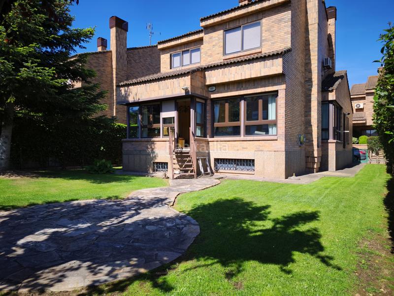 Foto c4c59880-e5af-4739-a4d7-1d3eb749ce55. Casa con riscaldamento parcheggio piscina in Avenida Madrid Logroño