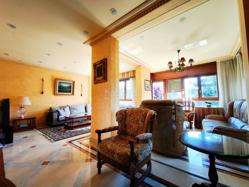 Foto dfab03bf-3523-43cf-aff1-ea3fc8b05b64. Casa con riscaldamento parcheggio piscina in Avenida Madrid Logroño