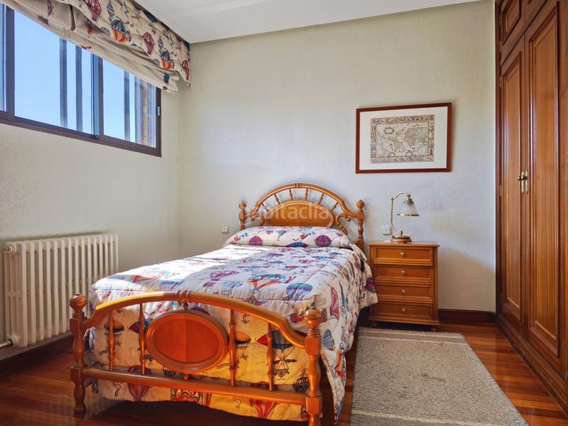 Foto ee20d073-f6ac-47c3-9930-05937818c22b. Casa con riscaldamento parcheggio piscina in Avenida Madrid Logroño