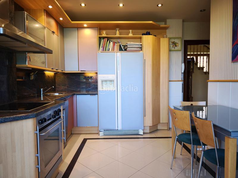 Foto f30be725-5e4e-49e0-921c-ed957161c2d4. Casa con riscaldamento parcheggio piscina in Avenida Madrid Logroño