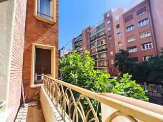 Pis a Gran Via. Piso en venta en vara de rey, zona centro logroño