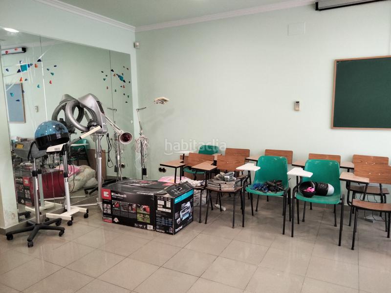 Foto 3fa51127-f612-4ffb-997e-81fdf2080d38. Alquiler local comercial ideal inversores para cambio de uso!! en Logroño