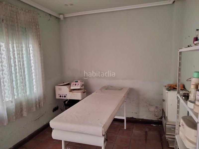 Foto b9b84081-6d77-445d-a6bd-20f8e4eed67a. Location local commercial dans Gran Via Logroño