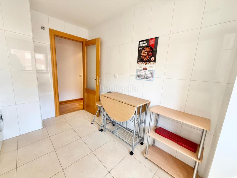 Foto 8a8389b8-aa1b-4c22-af01-55774255df6e. Piso  de 2 habitaciones amueblado en portillejo en Logroño