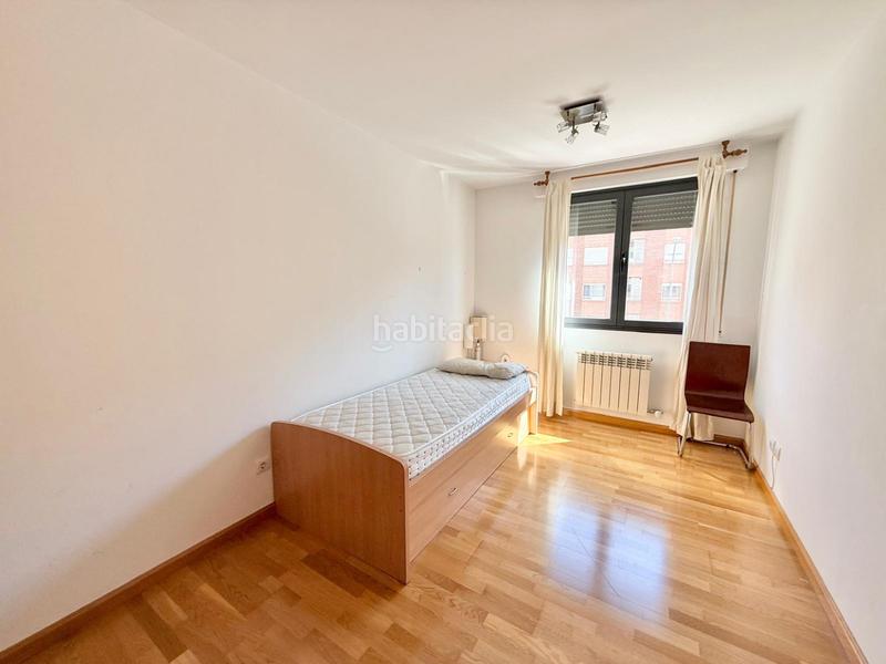Foto f906e4da-3c41-4f22-8f4c-720146c94179. Piso  de 2 habitaciones amueblado en portillejo en Logroño