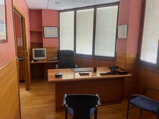 Miete Büro in Juzgados. Fantástica oficina en alquiler