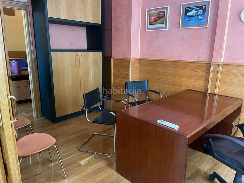 Foto 7f87cd9a-2f7b-46d5-b65f-29306c2d68dd. Rent office space with heating in Juzgados Logroño