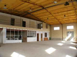 Bâtiment à usage industriel  Oyón-oion - pol el puntido. Polígono industrial el puntido oyón.nave de 250m con una entrepl