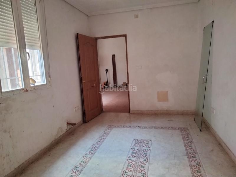 Foto 71530cbb-1050-4087-827d-6872d7f5ab4c. Local comercial local próximo Juzgados para cambio de uso en Logroño