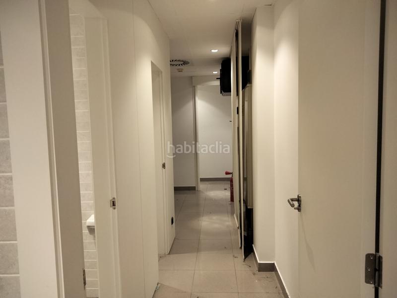 Foto 19810aa3-5d44-4044-a75b-f9099bc3fbb9. Location local commercial dans Gran Via Logroño