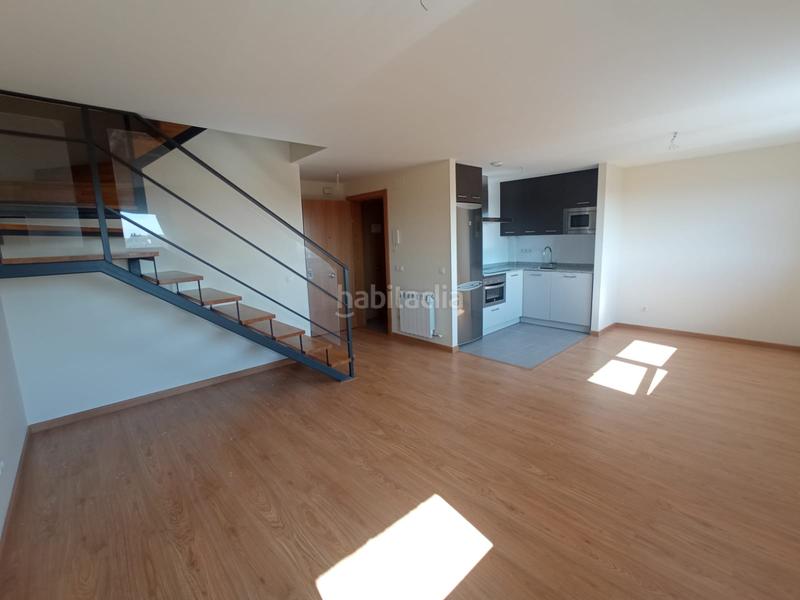 Foto 1934aa02-eb68-44e0-9225-cfd7d0e19c23. Piso duplex de obra nueva en Villamediana de Iregua