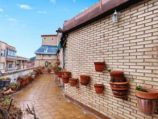 Attique à Nájera. Atico de 3 habitaciones en venta en najera