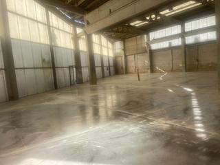 Miete Fabrikhalle in La Portalada - Varea. Nave industrial en alquiler