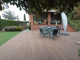 Maison jumelée à Lardero. Precioso pareado en una exclusiva urbanización.