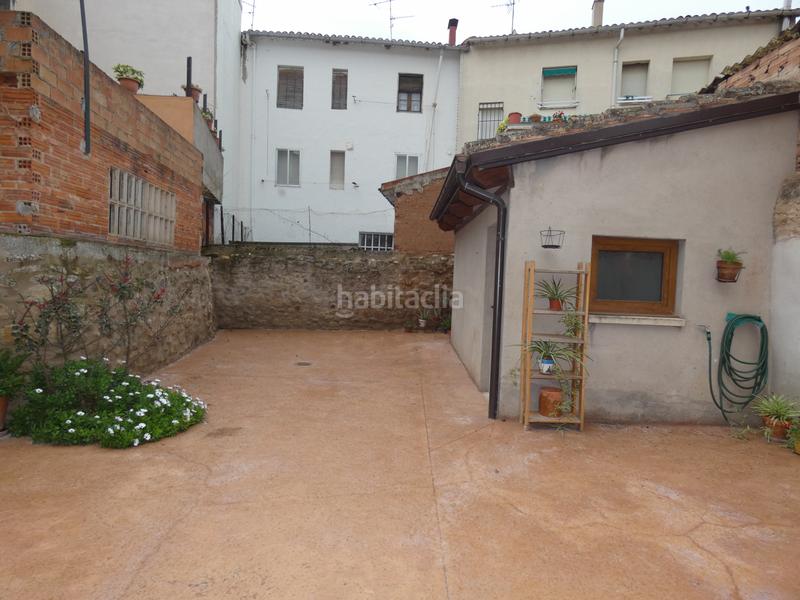 Foto 2002d89e-02e3-434f-85ed-f24b0c40d1db. Casa  en venta en Fuenmayor