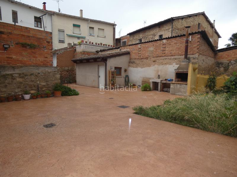 Foto b0a9efa8-5764-4aff-b748-c3078d4ca458. Casa  en venta en Fuenmayor