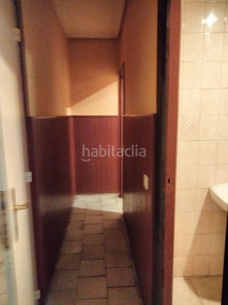 Foto 03b8e2ce-f580-4047-a4a6-c329f7bd622c. Lloguer local comercial a Jesuitas Logroño