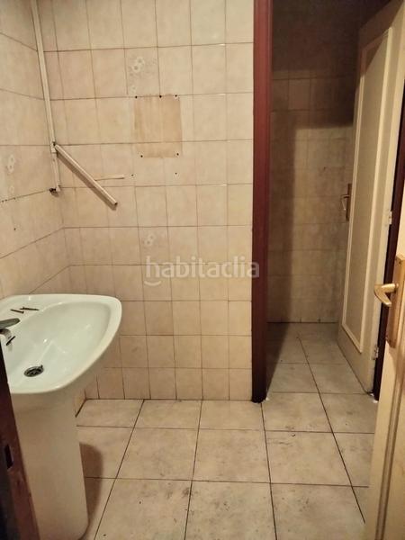 Foto 43ce0aae-101f-4d95-960b-117dbe7c58a4. Lloguer local comercial a Jesuitas Logroño