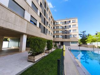 Pis a La Cava - Fardachón. En la zona de la guindalera y sobre la avenida de madrid, se enc