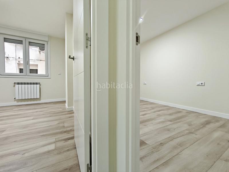 Foto a02d78bf-fd72-4161-bd54-fb785685e0db. Piso  reformado de 3 habitaciones centro en Gran Via Logroño