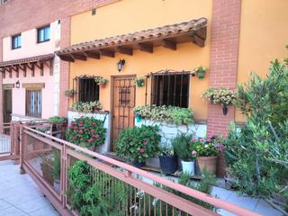 Pis  Villamediana de iregua - cr logroño-puente madre. Merendero en venta en zona la estrella, logroño