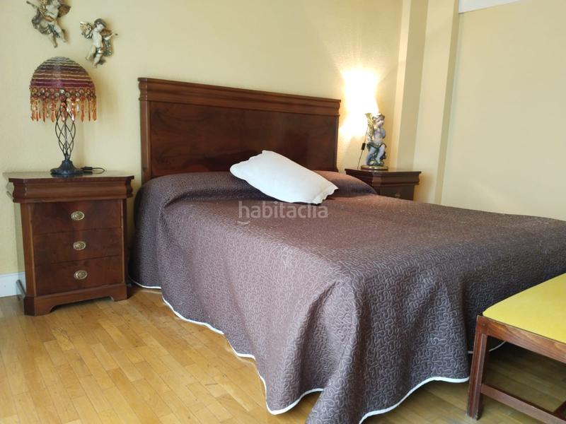 Foto 0784eb0c-c9f0-43cb-8543-45ea59ac885d. Casa amb calefacció aparcament piscina a Avenida Madrid Logroño