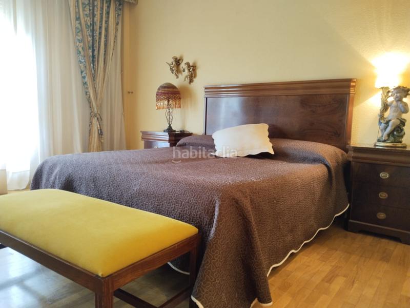 Foto 5015aa92-0db9-4f12-98de-159f80c0592c. Casa amb calefacció aparcament piscina a Avenida Madrid Logroño