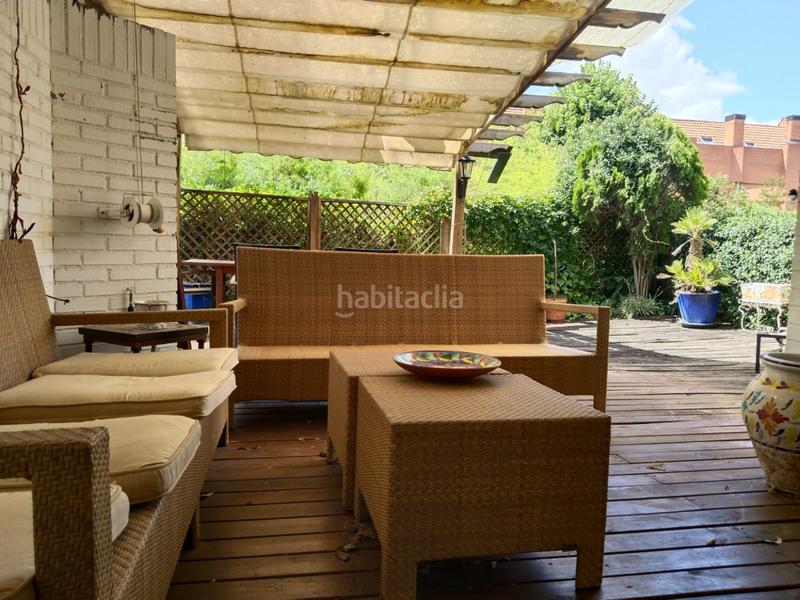 Foto bb62fe01-cce9-47cf-9f20-b79bb9541424. Casa amb calefacció aparcament piscina a Avenida Madrid Logroño